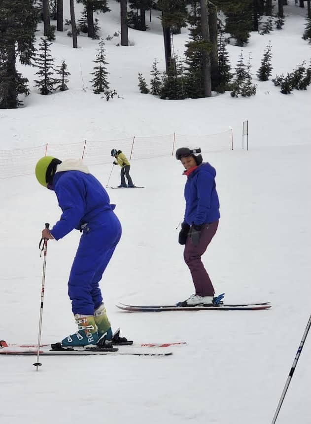 Open Slopes PDX event with skiers
