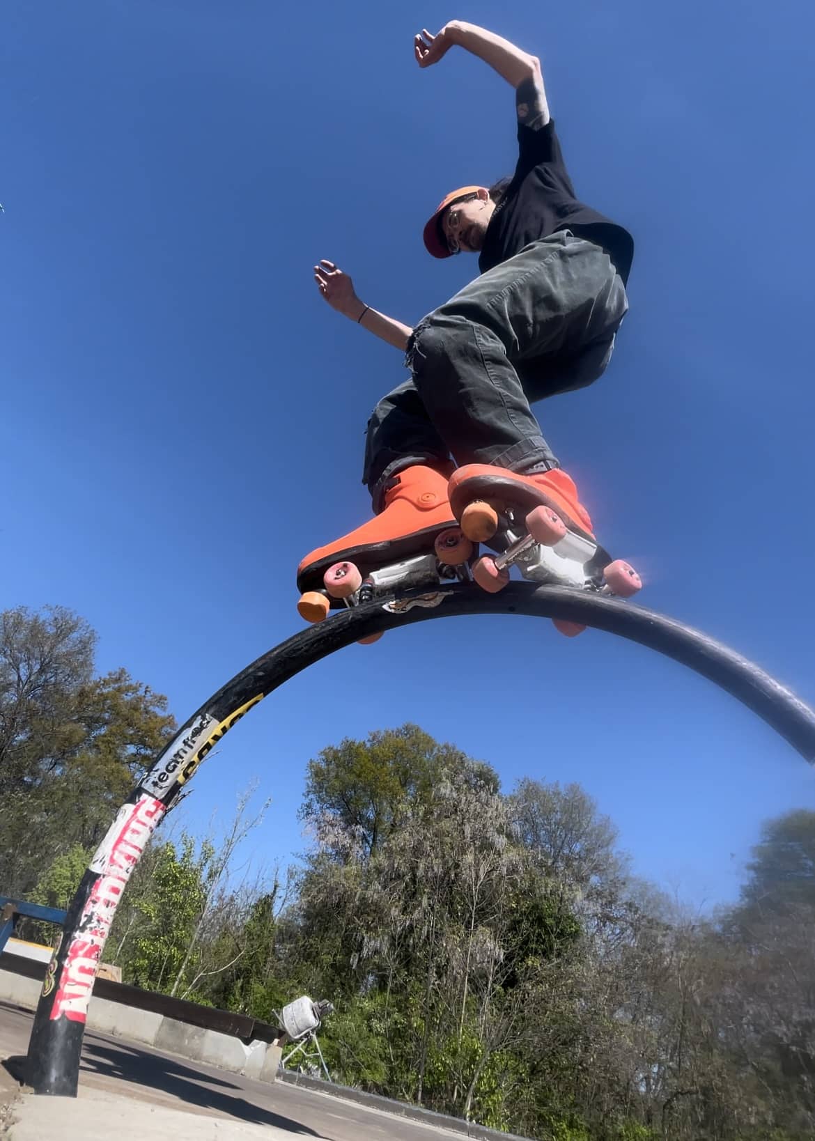 Nix Fisch grinding on a rail.